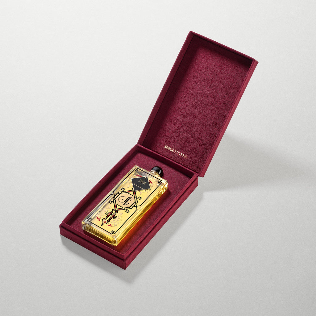 Serge Lutens Cracheuse de flammes